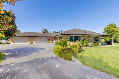 Photo of property in 37 Mangauika Road, Pirongia, Te Awamutu, 3876