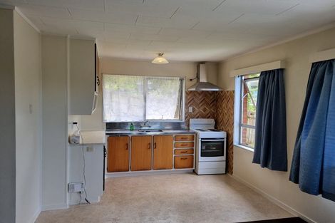 Photo of property in 3/58 View Road, Henderson, Auckland, 0612