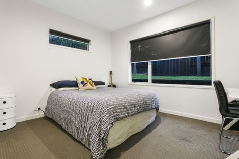 Photo of property in 9 Huntington Park Drive, Greenhithe, Auckland, 0632