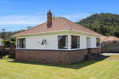 Photo of property in 12 Marsden Place, Kensington, Whangarei, 0112