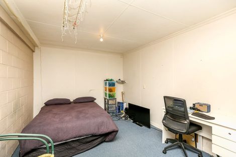 Photo of property in 164-168 Frankley Road, Frankleigh Park, New Plymouth, 4310