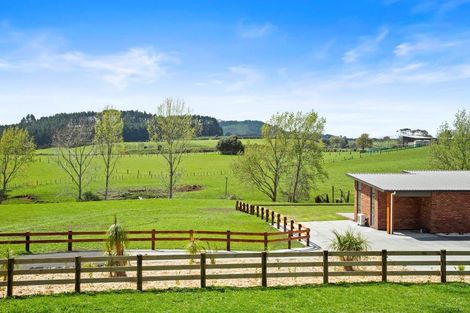 Photo of property in 80 Brewster Road, Pukekawa, Tuakau, 2696