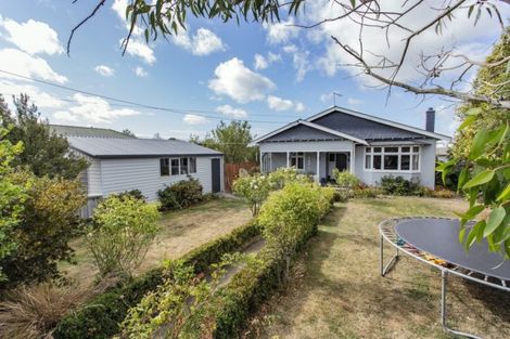 Photo of property in 5 Ropley Street, Amberley, 7410