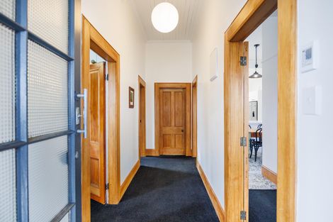 Photo of property in 97 Victoria Avenue, Palmerston North, 4410