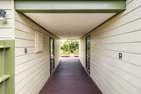 Photo of property in 2/9 Braemar Place, Avonside, Christchurch, 8061