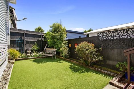 Photo of property in 3 Mako View, Titahi Bay, Porirua, 5022