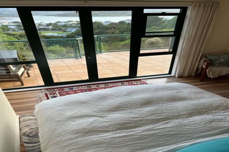 Photo of property in 16 Corlett Road, Plimmerton, Porirua, 5026