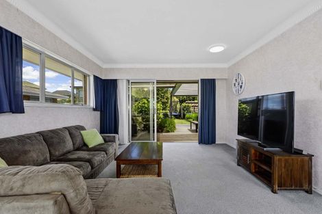 Photo of property in 6 Laing Place, Otumoetai, Tauranga, 3110