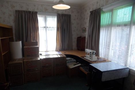 Photo of property in 30 Kuku Street, Tangimoana, 4822