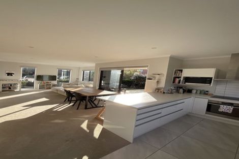 Photo of property in 7 Piko Lane, Hobsonville, Auckland, 0616