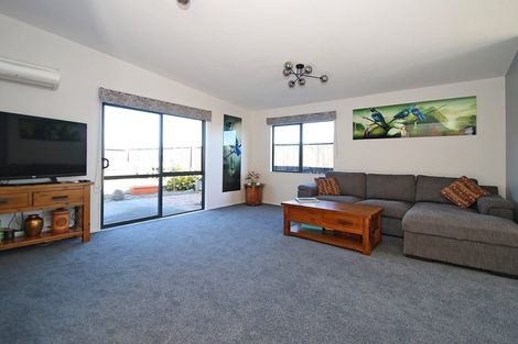 Photo of property in 136 Palm Beach Boulevard, Papamoa Beach, Papamoa, 3118