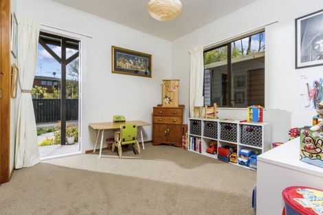 Photo of property in 1/47 Selwyn Crescent, Forrest Hill, Auckland, 0620