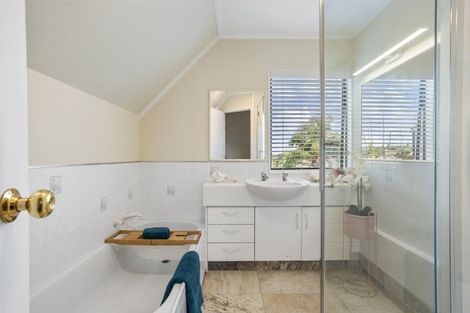 Photo of property in 2/22 Bramley Drive, Farm Cove, Auckland, 2012