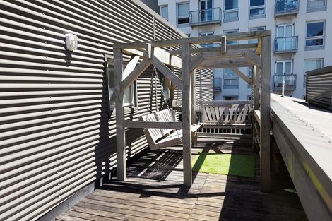 Photo of property in Terrace Heights Apartments, 2/163p The Terrace, Wellington Central, Wellington, 6011