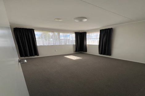 Photo of property in 71 Meadowvale Drive, Levin, 5510