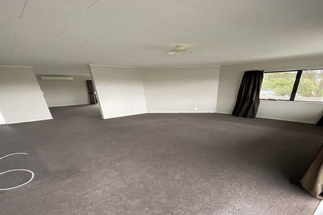 Photo of property in 8 Mayaro Crescent, Grenada Village, Wellington, 6037