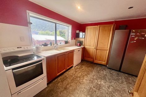 Photo of property in 41 Ema Street, Te Aroha, 3320