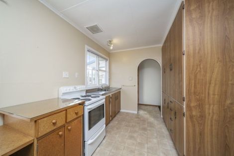 Photo of property in 44 Celia Street, Stratford, 4332