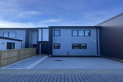 Photo of property in 1 Ahunga Road, Karaka, Papakura, 2113