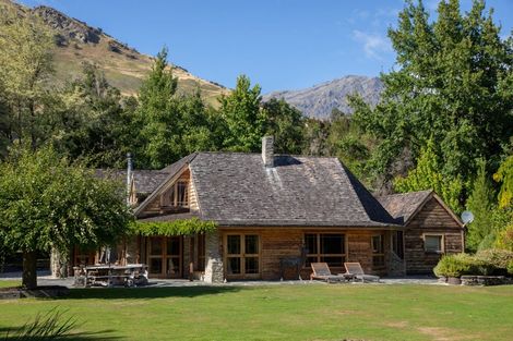 Photo of property in 11 Arrowtown-lake Hayes Road, Lake Hayes, Queenstown, 9371