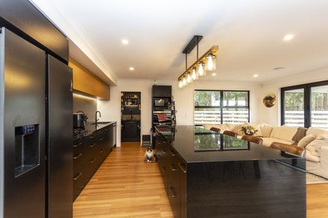 Photo of property in 26 Kingfisher Avenue, Amberley, 7410