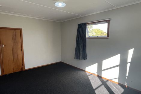 Photo of property in 14 Waterloo Crescent, Hokowhitu, Palmerston North, 4410