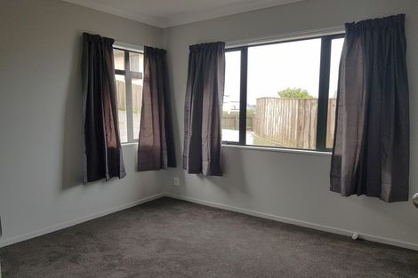 Photo of property in 22a Bowes Crescent, Strathmore Park, Wellington, 6022