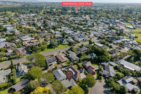 Photo of property in 17 Earl Place, Hokowhitu, Palmerston North, 4410