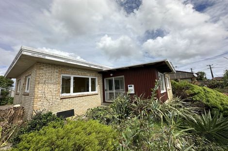 Photo of property in 5 Alexander Avenue, Papatoetoe, Auckland, 2025