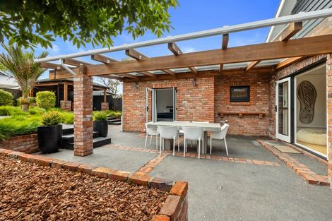 Photo of property in 20 Wallace Place, Westown, New Plymouth, 4310