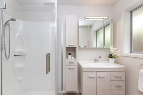 Photo of property in 2/149 Wairakei Road, Bryndwr, Christchurch, 8053