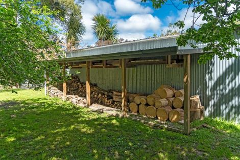 Photo of property in 72a Ahikouka Road, Ahikouka, Greytown, 5794