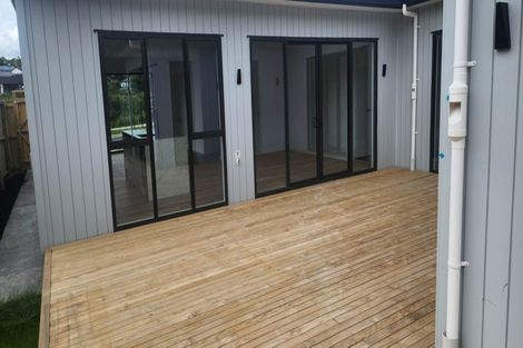 Photo of property in 12 Rongoa Maori Way, Pukekohe, 2120