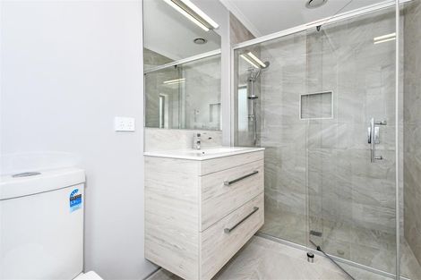 Photo of property in 5 Kenehi Road, Karaka, 2124