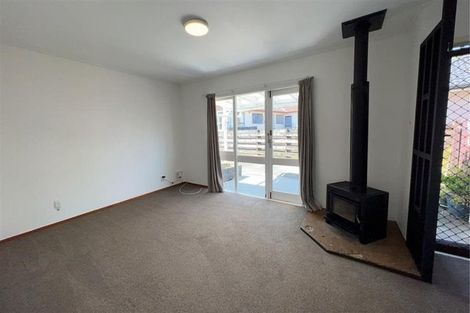 Photo of property in 2/1 Lyren Place, Half Moon Bay, Auckland, 2012