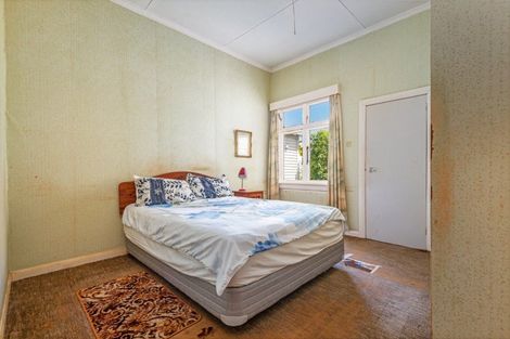 Photo of property in 23 Argyle Avenue, Takaro, Palmerston North, 4410