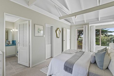 Photo of property in 253 Rosetta Road, Raumati Beach, Paraparaumu, 5032