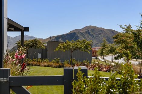 Photo of property in 41 Infinity Drive, Wanaka, 9305