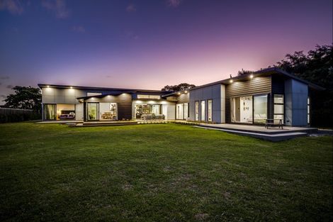 Photo of property in 68 Mcelwee Street, Jervoistown, Napier, 4112