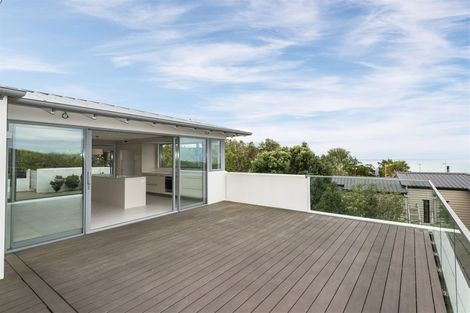 Photo of property in 220 Clifton Terrace, Clifton, Christchurch, 8081