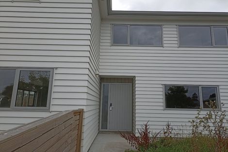 Photo of property in 32 Umu Place, Mangere, Auckland, 2022