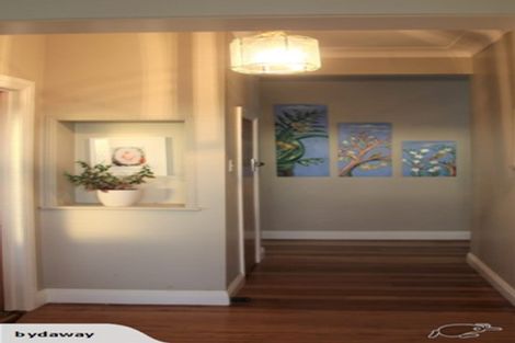 Photo of property in 65 Taylor Road, Mangere Bridge, Auckland, 2022