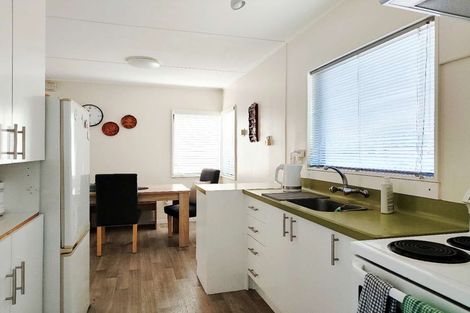 Photo of property in 2/201 Avondale Road, Greenmeadows, Napier, 4112