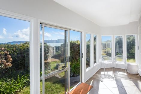 Photo of property in 13 Kohutuhutu Road, Raumati Beach, Paraparaumu, 5032