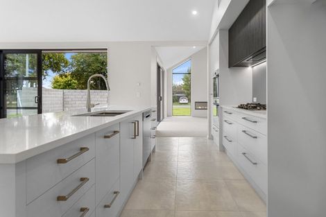 Photo of property in 1 Gulati Lane, Mairehau, Christchurch, 8052