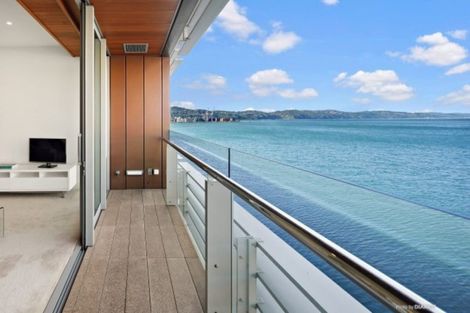 Photo of property in Clyde Quay Wharf, 2a/6 Clyde Quay Wharf, Te Aro, Wellington, 6011