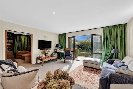Photo of property in 9 Buxton Terrace, Saint Martins, Christchurch, 8022