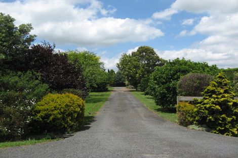 Photo of property in 14 Birch Road, Karaka, Papakura, 2580