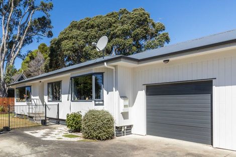 Photo of property in 2/14 Omata Road, Westown, New Plymouth, 4310