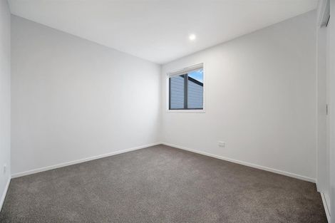 Photo of property in 8 Arapapa Road, Papakura, 2110